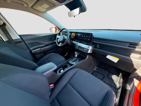 Used 2024 Hyundai Kona SEL FWD image 25