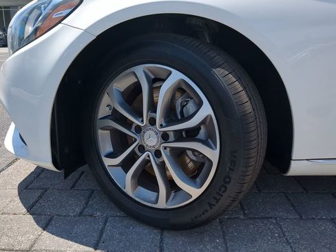 Used 2017 Mercedes-Benz C 300 4MATIC Sedan image 34