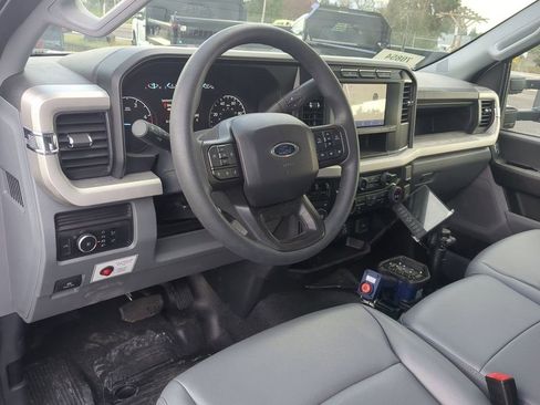 New 2024 Ford F550 4x4 Regular Cab Super Duty image 11
