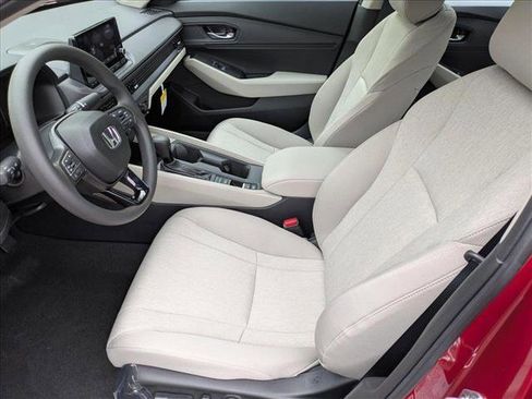 New 2025 Honda Accord SE image 4