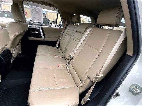 Used 2022 Toyota 4Runner Limited AWD/4WD image 37