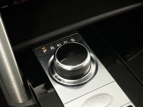 Used 2019 Land Rover Discovery HSE AWD/4WD image 48