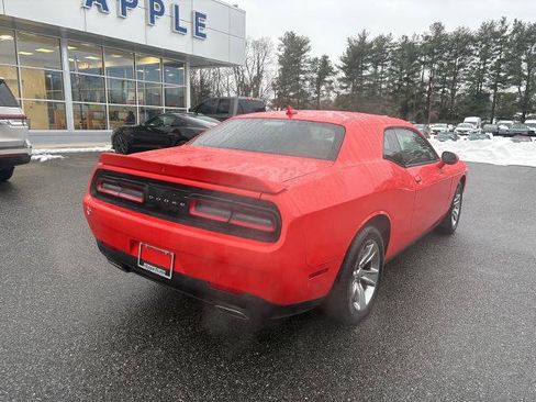 Used 2019 Dodge Challenger SXT w/ Driver Convenience Group image 3
