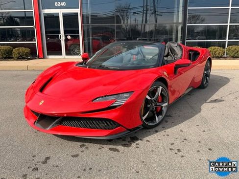 Used 2023 Ferrari SF90 Spider AWD/4WD image 1
