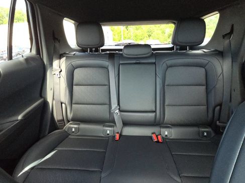 New 2026 Chevrolet Equinox LT w/ Convenience Package II FWD image 25