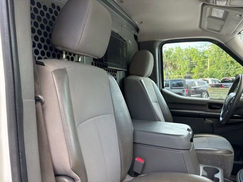 Used 2021 Nissan NV 2500 SV RWD image 25