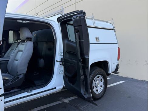 Used 2017 Chevrolet Colorado 2WD Extended Cab image 14