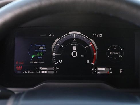 Used 2023 Toyota Tundra Platinum AWD/4WD image 14