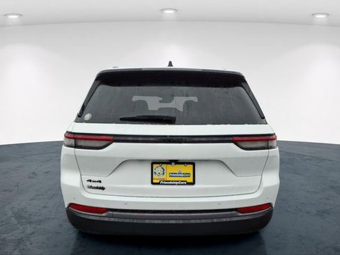 New 2026 Jeep Grand Cherokee Limited AWD/4WD image 8