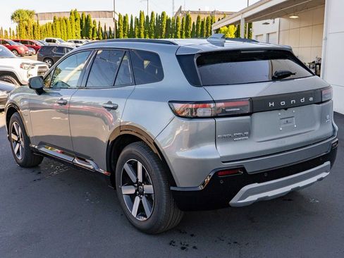 New 2025 Honda Prologue Touring image 8