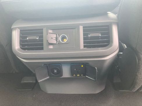 Used 2025 Ford F150 XLT w/ Equipment Group 302A MID image 55