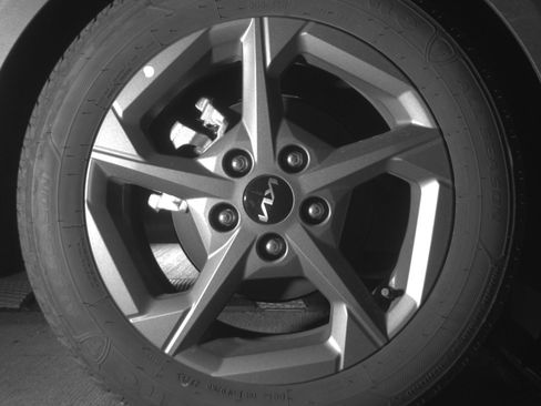 Used 2025 Kia K4 LXS image 15