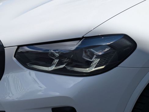Used 2023 BMW X4 M w/ Competition Package image 9