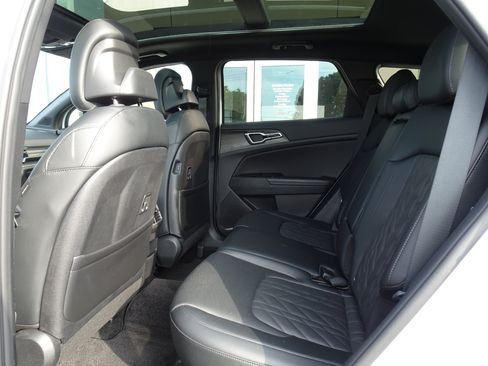 Used 2023 Kia Sportage X-Line w/ X-Line Premium Package AWD/4WD image 15