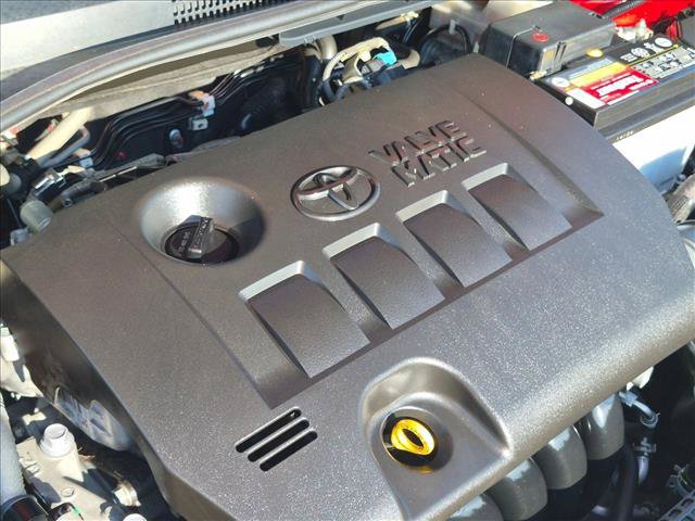 Used 2020 Toyota C-HR XLE FWD image 20