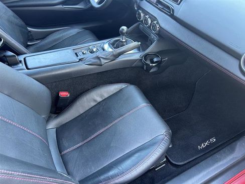 Used 2017 MAZDA MX-5 Miata Grand Touring image 10