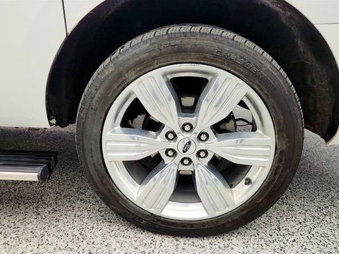 Used 2022 Ford Expedition Max Platinum image 9