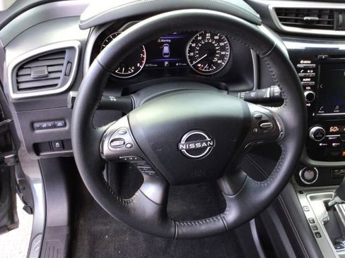 Used 2023 Nissan Murano SV FWD image 68