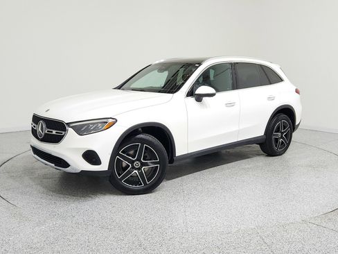 New 2026 Mercedes-Benz GLC 300 image 1
