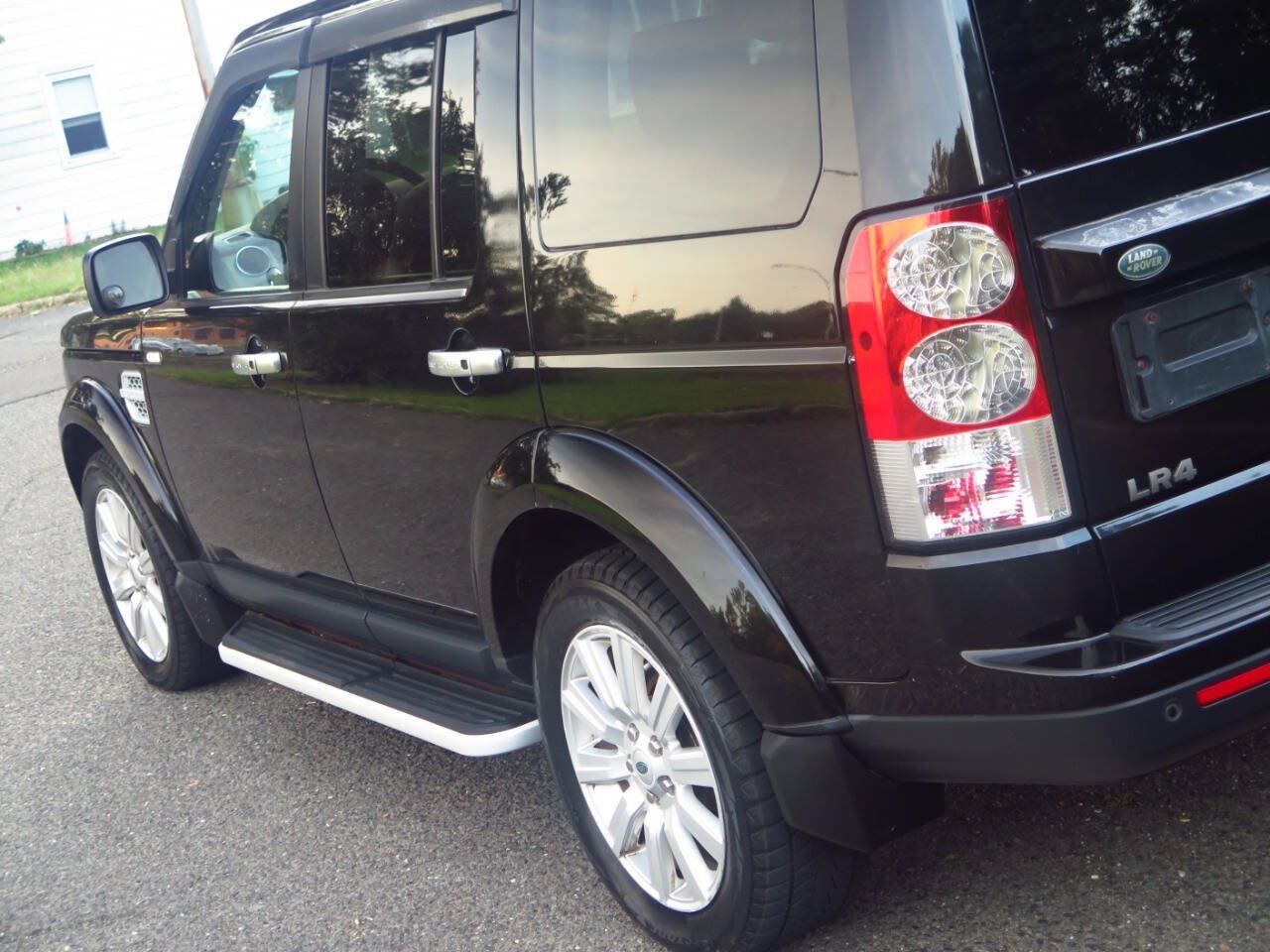 Used 2012 Land Rover LR4 HSE LUX w/ Luxury Pkg AWD/4WD image 30