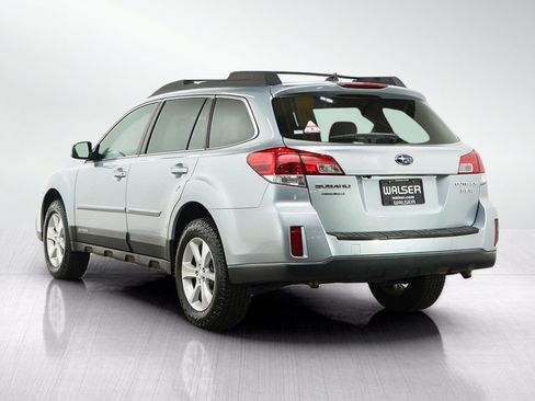 Used 2014 Subaru Outback 3.6R Limited AWD/4WD image 3