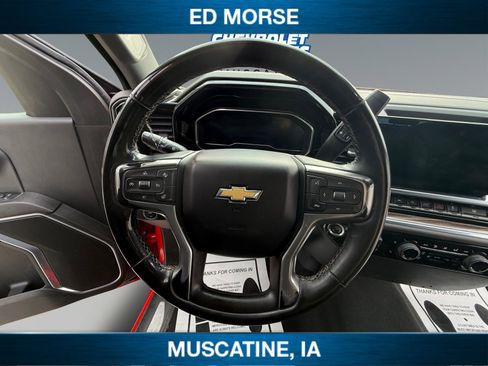 Used 2023 Chevrolet Silverado 1500 LT AWD/4WD image 14
