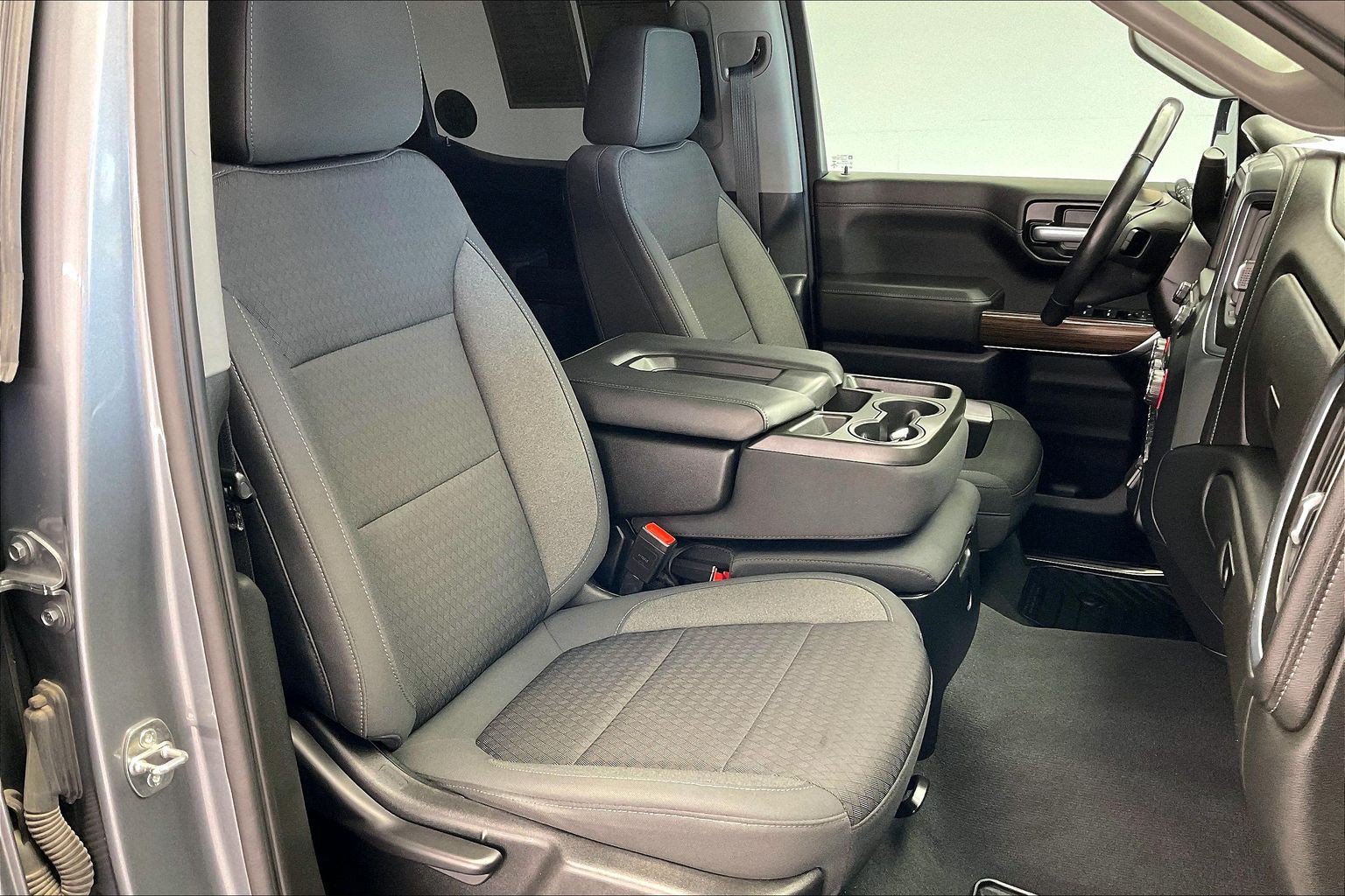 Used 2021 Chevrolet Silverado 1500 RST RWD image 6