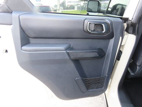 Certified 2025 Ford Bronco Badlands image 19