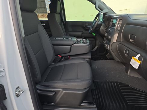 New 2026 Chevrolet Silverado 1500 Custom w/ Turbomax Blackout Package image 29