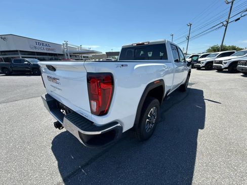 New 2026 GMC Sierra 2500 SLE w/ SLE Value Package; AWD/4WD image 12