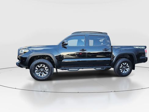 Certified 2023 Toyota Tacoma TRD Off-Road w/ TRD Premium Off Road Package AWD/4WD image 8