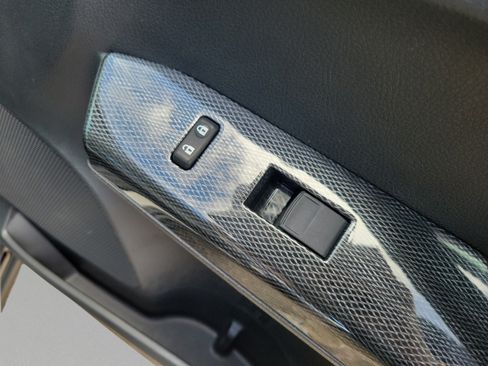 Used 2018 Toyota RAV4 Adventure FWD image 21