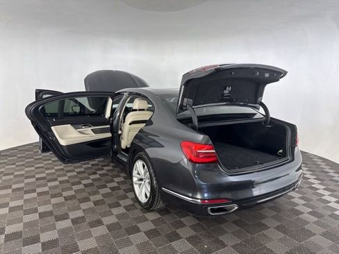 Used 2016 BMW 750i xDrive image 20