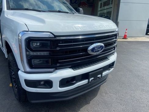 New 2025 Ford F250 Platinum image 5