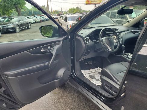Used 2015 Nissan Rogue SL w/ SL Premium Package AWD/4WD image 9