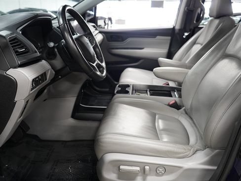 Used 2021 Honda Odyssey EX-L image 13