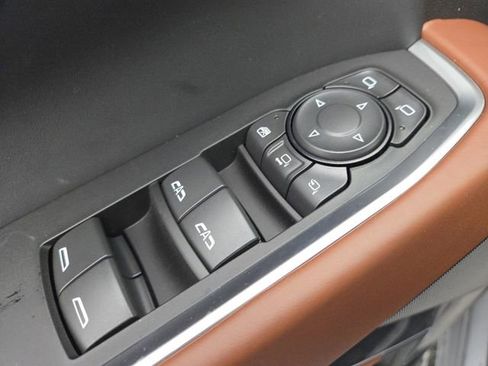 New 2026 GMC Sierra 2500 Denali Ultimate image 11