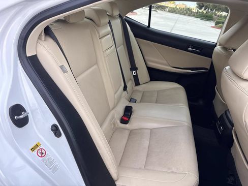 Used 2015 Lexus IS 250 RWD image 14