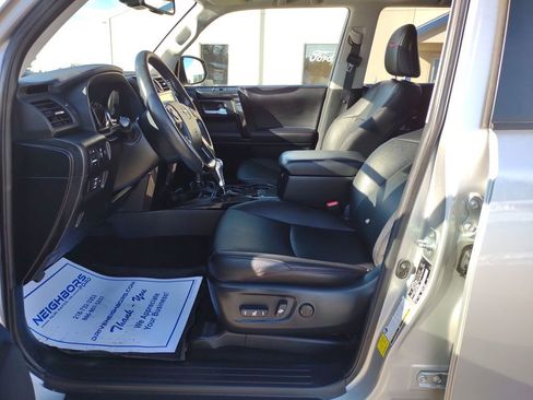 Used 2023 Toyota 4Runner TRD Off-Road Premium w/ Moonroof Package image 9