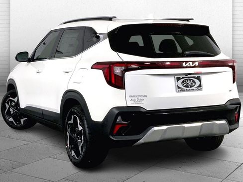 New 2026 Kia Seltos EX w/ EX Sunroof Package image 3