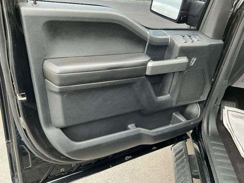 Used 2018 Ford F150 XLT w/ Equipment Group 302A Luxury RWD image 8