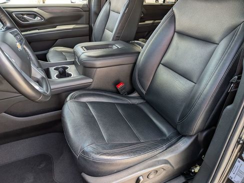 Used 2023 Chevrolet Suburban LS w/ Driver Alert Package RWD image 32
