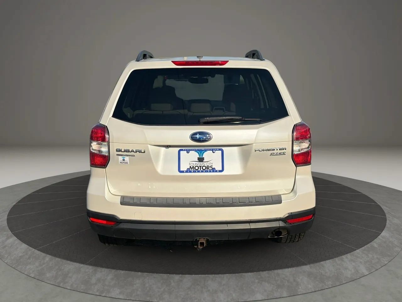 Used 2015 Subaru Forester 2.5i Premium AWD/4WD image 4