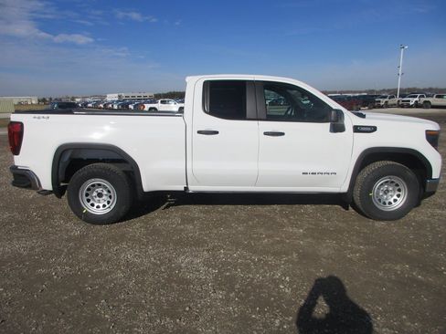 New 2026 GMC Sierra 1500 Pro w/ Pro Value Package image 3