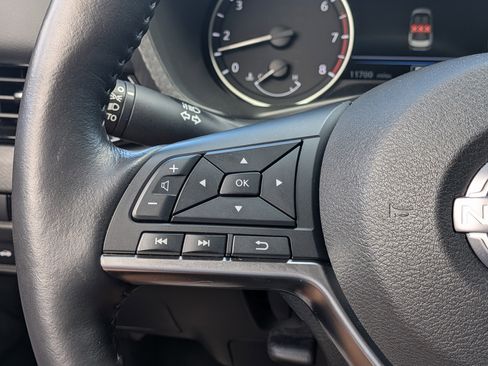 Used 2025 Nissan Sentra SV w/ All-Weather Package image 24