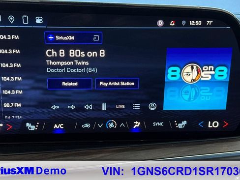 Used 2025 Chevrolet Suburban LT AWD/4WD image 43