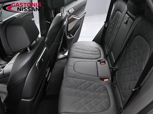 Used 2025 BMW X5 xDrive40i image 18