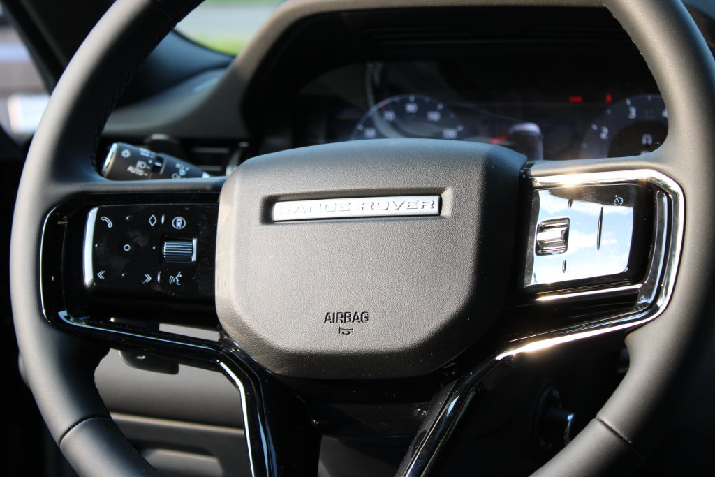 New 2026 Land Rover Range Rover Evoque S AWD/4WD image 10