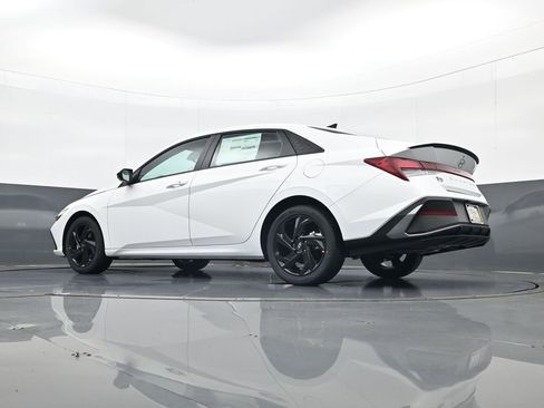 New 2026 Hyundai Elantra Sport image 27