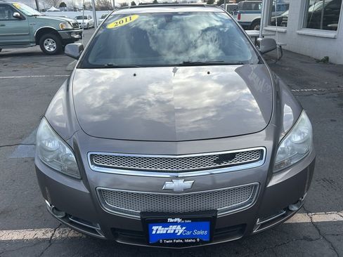 Used 2011 Chevrolet Malibu LTZ image 2